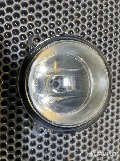 Туманка прав. Nissan Pathfinder