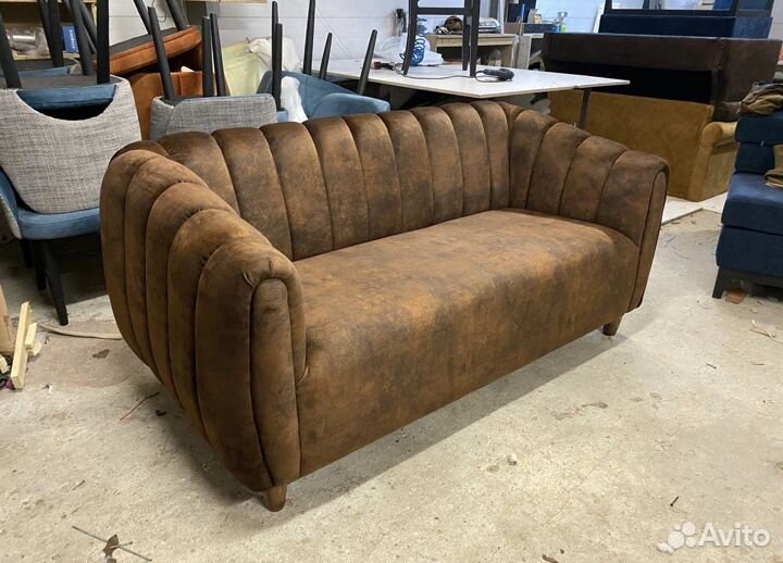 Диван для кафе «Олимп», шинил
