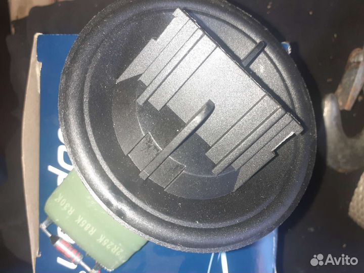 Резистор(регулятор винтелятора печки) VAG