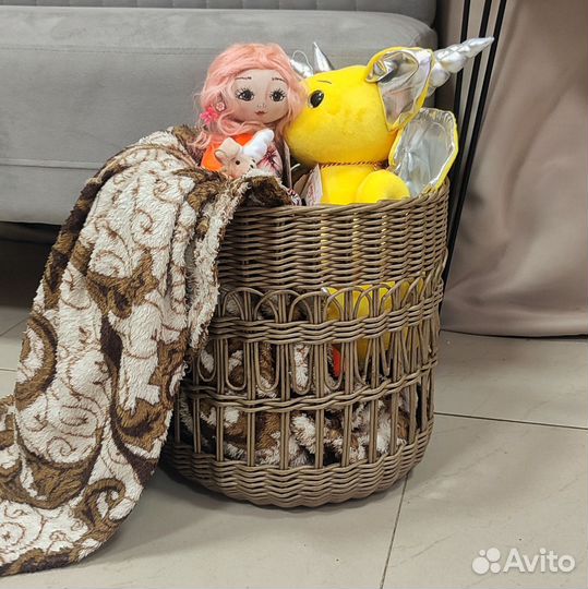 Корзина для хранения плетеная