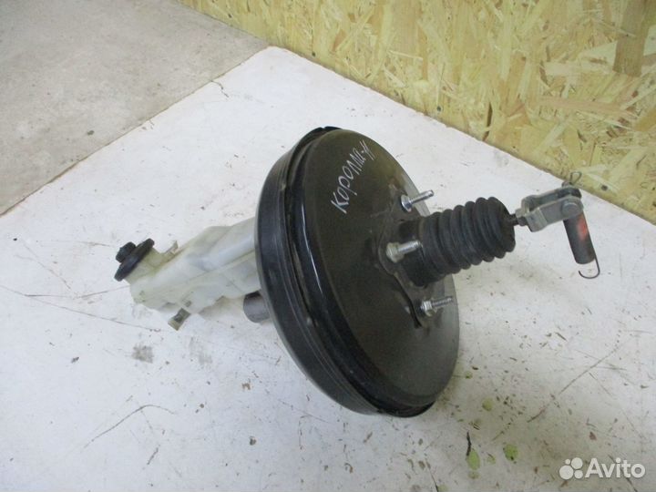 Вакуумный усилитель тормозов Тойота Королла 150