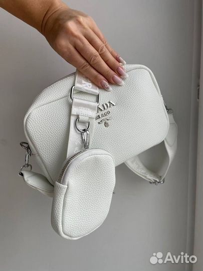 Новая белая сумка Prada
