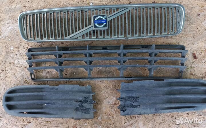 Решётка радиатора volvo v50 s40 2 дорест