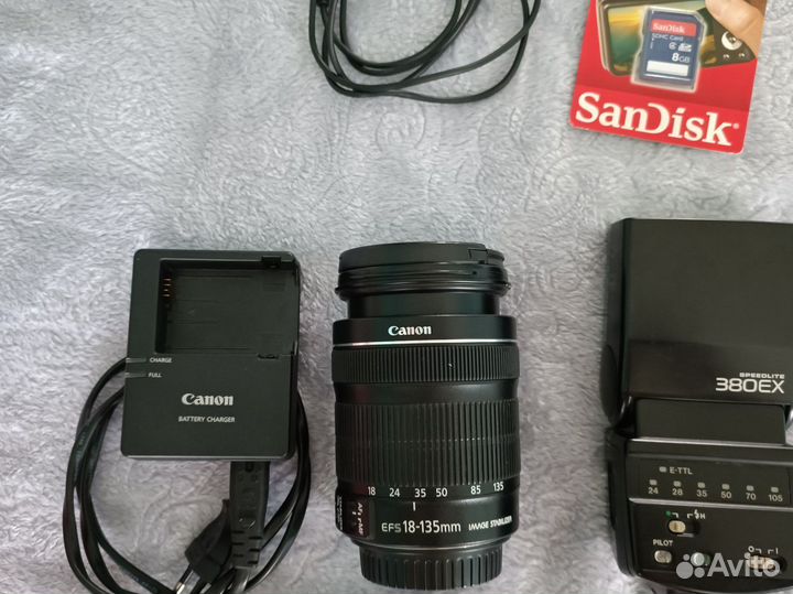 Зеркальный фотоаппарат canon eos 650d