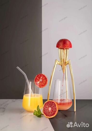 Соковыжималка для цитрусовых под Alessi с ньюансом