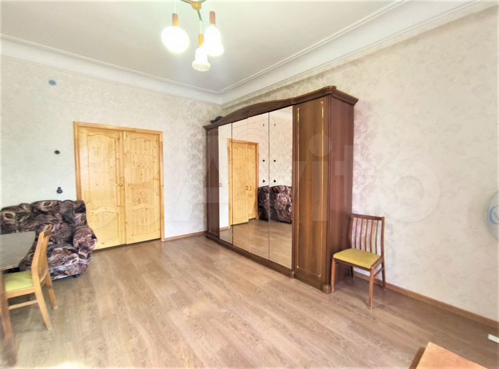 2-к. квартира, 60 м², 3/4 эт.