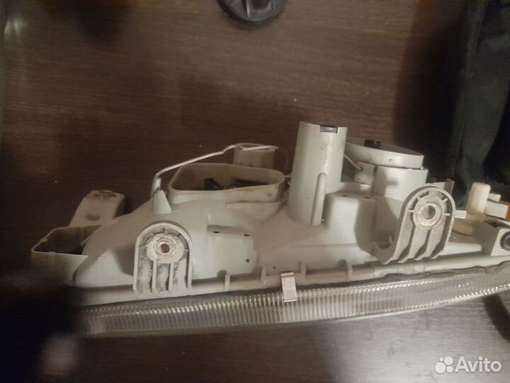 Фары nissan primera p11