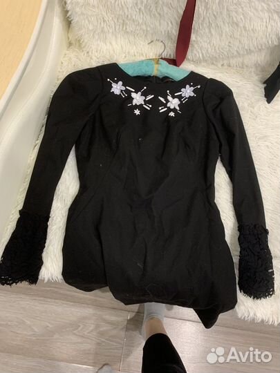 Вещи женские 44