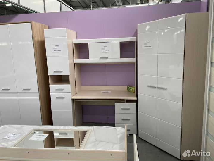 Компьютерный стол