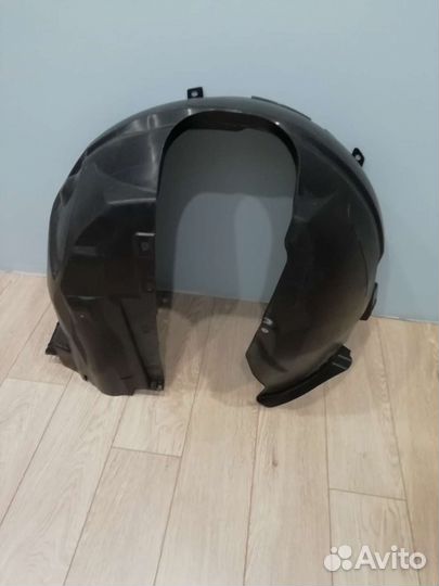 Подкрылок передний правый форд куга 2 оригинал