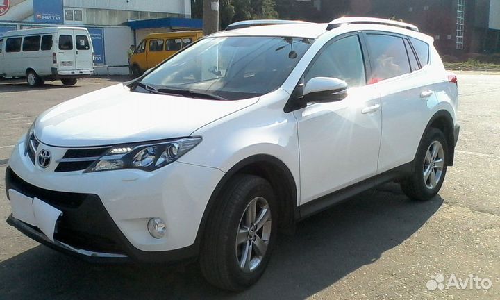 Аренда авто для свадьбы с водителем