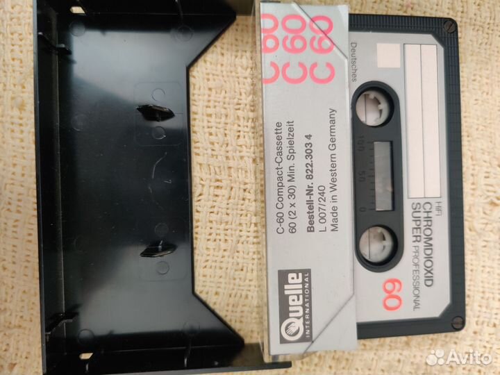 Universum аудиокассета