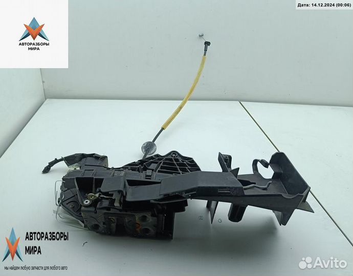 Замок двери передней левой Ford Focus 2 2005