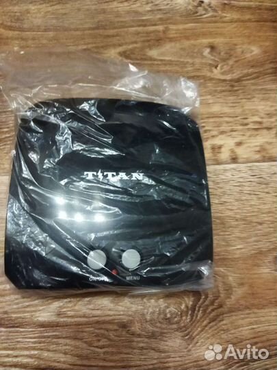 Игровая приставка titan 3