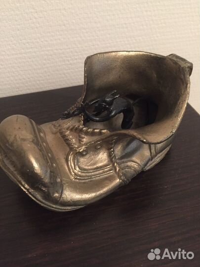 Пепельница башмак бронза СССР