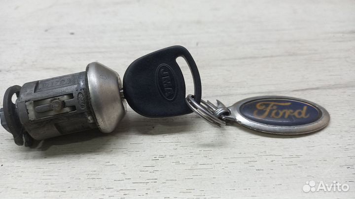 Личинка замка зажигания Ford Оriоn 3/Еsсоrt