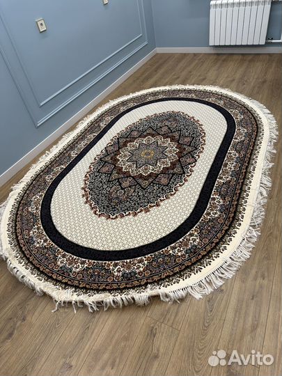 Ковёр иранский новый