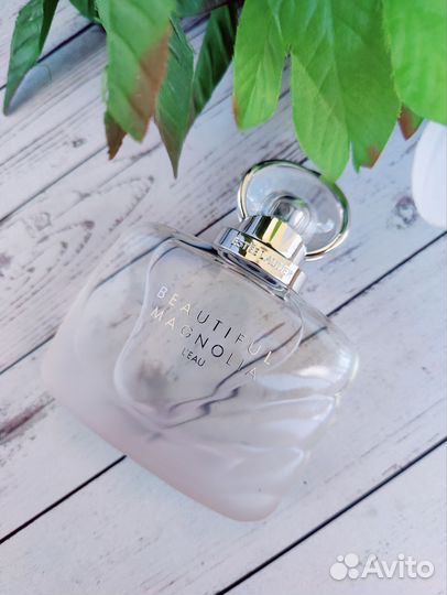 Туалетная вода Beautiful magnolia L'eau 50ml