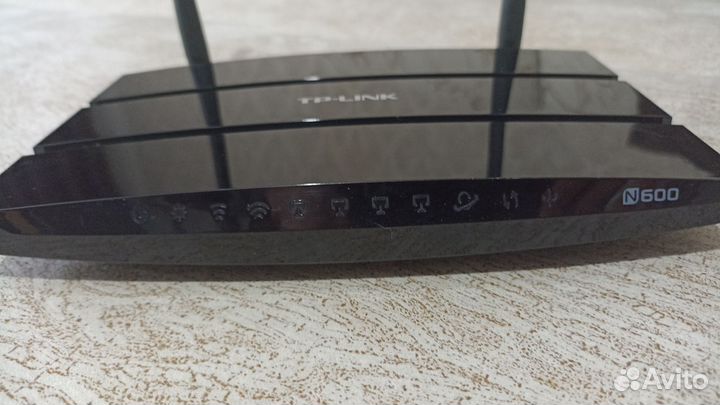 Маршрутизатор TP-link TL-WDR3500 Роутер