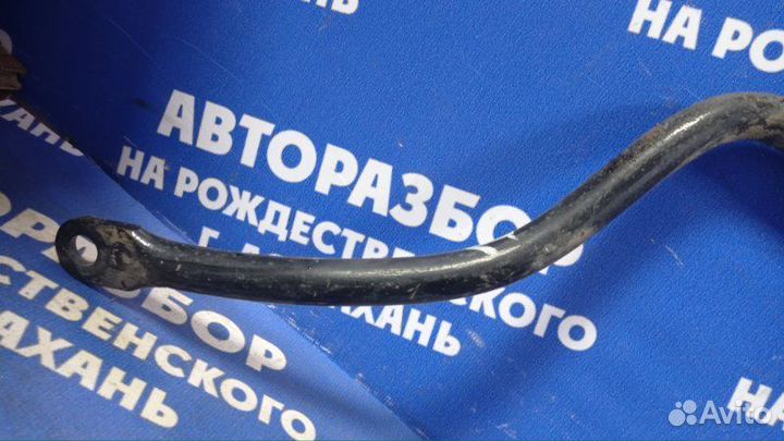 Передний стабилизатор Renault Sandero Stepway