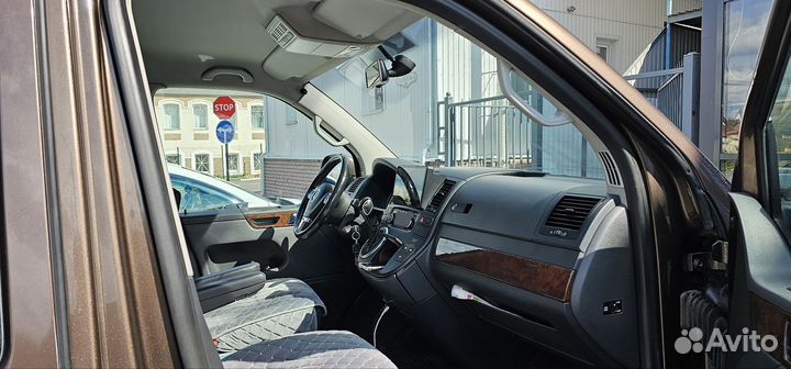 Volkswagen Multivan 2 AMT, 2011, 170 000 км