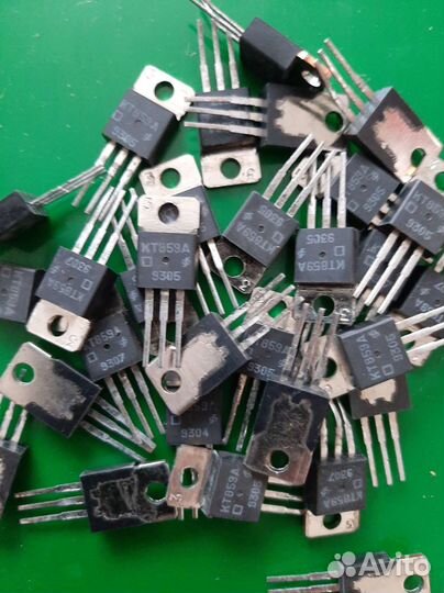 Конденсаторы,транзисторы,трансформаторы и т.п