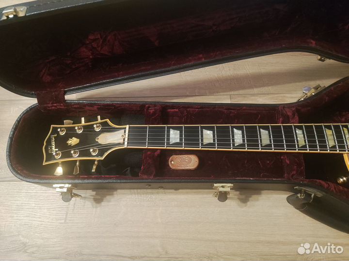 Электрогитара Gibson Les Paul Classic Custom