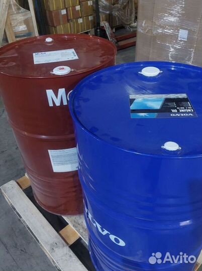 Оригинальное моторное масло Mobil 15W40