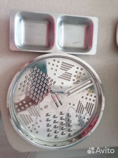 Тёрка, икорница-соусница