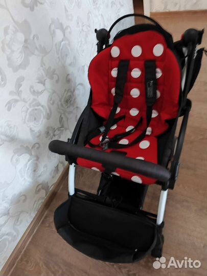 Коляска прогулочная yoya