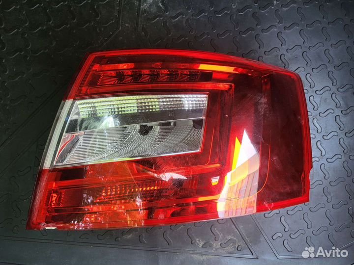 Фонарь задний правый Skoda Octavia A7 диодный