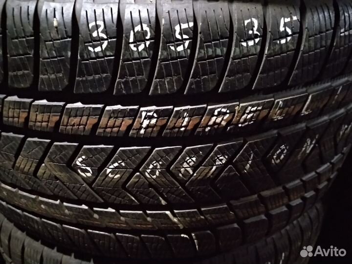 Pirelli Scorpion Winter 305/35 R21