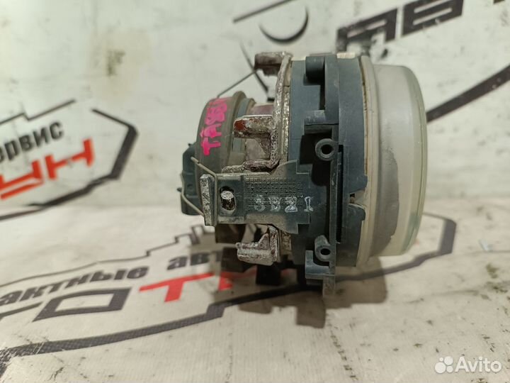 Туманка nissan mazda suzuki mitsubishi. march MPV premacy R'nessa serena swift tino AK11 ANK11. VGY1