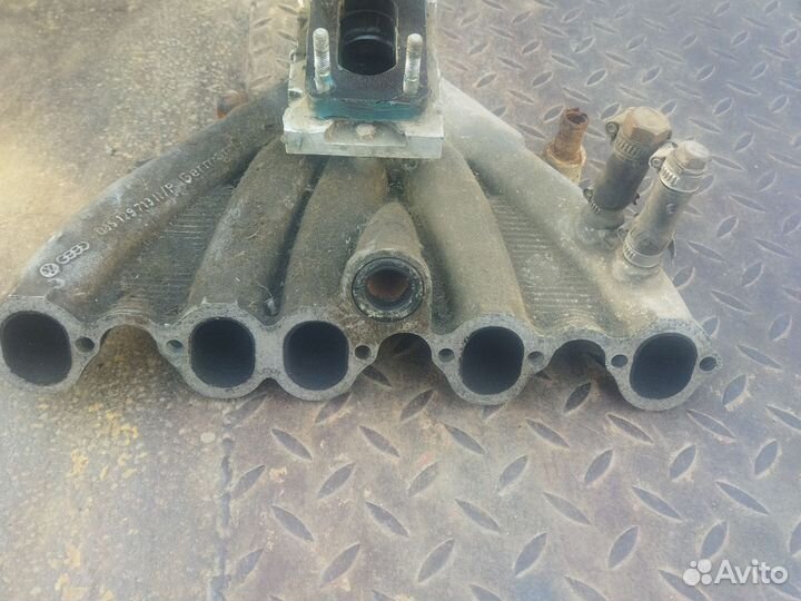 Впускной коллектор под карбюратор audi 100