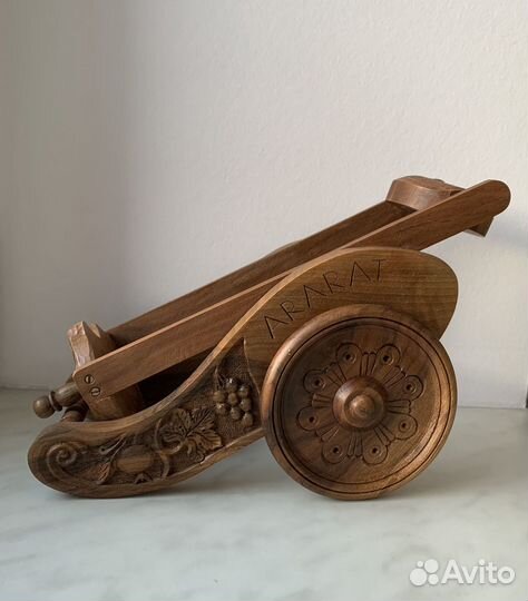 Подставка для винных бутылок