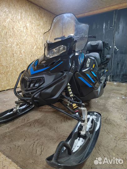 Продам снегоход рм Вектор 551