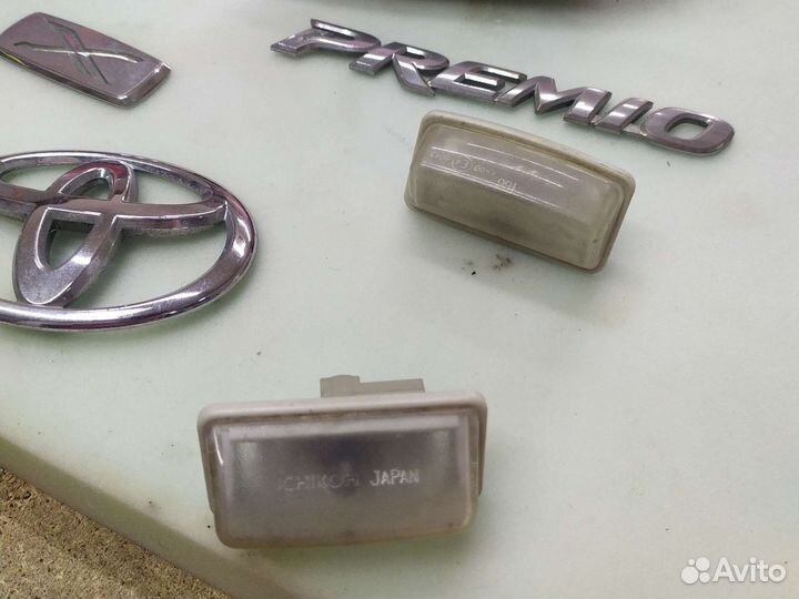 Стопари Тойота premio