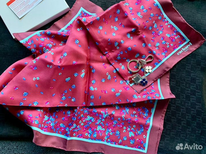 Подарочный набор cacharel