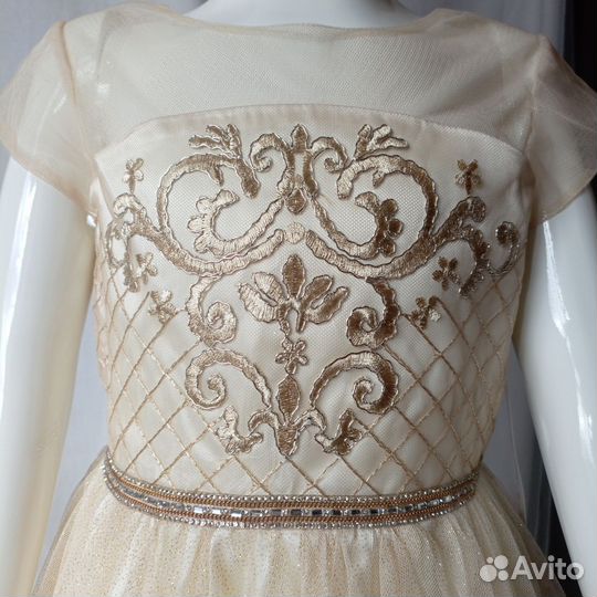 Платье праздничное для девочки 110