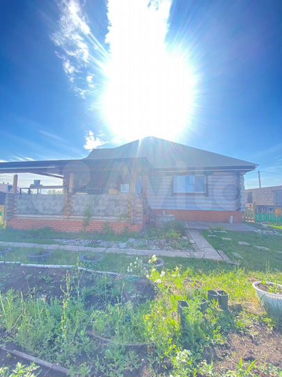 Дом 180 м² на участке 15 сот.