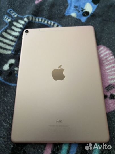 Планшет Apple iPad Pro 2017 256 гб розовое золото