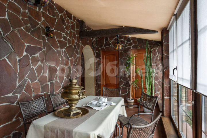 Продам гостиница, 2400 м²