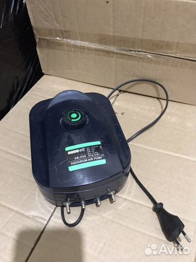 Компрессор для аквариума 4 канальный