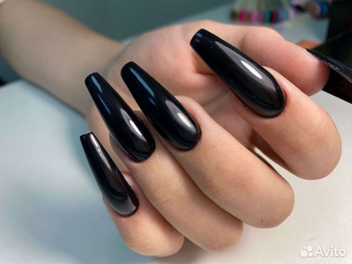 Мастер маникюра