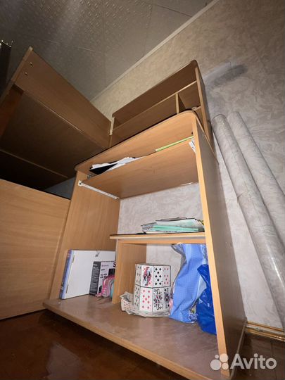 Компьютерный стол