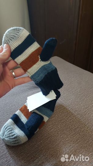 Бронь. Шапка и варежки hm 98-104 на флисе новые