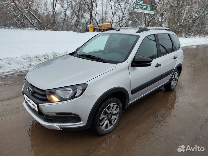 ВАЗ Granta Cross 1.6 МТ, 2023, 700 км