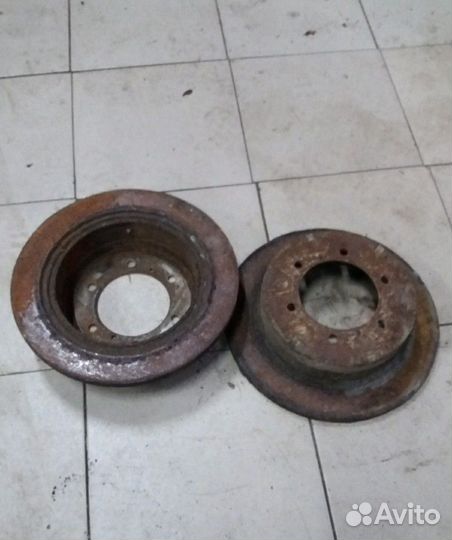 Задние тормозные диски Mitsubishi Pajero Sport 1