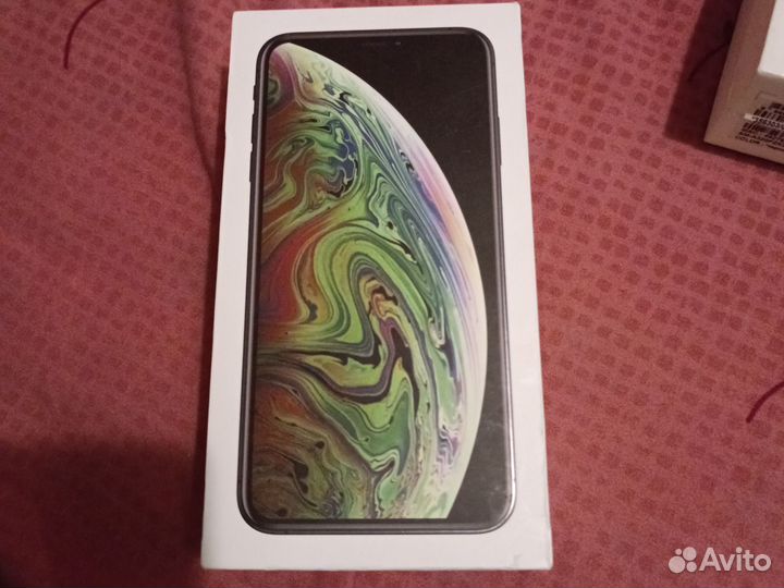 Коробка iPhone xs max