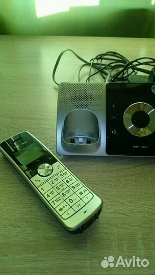 Стационарный телефон